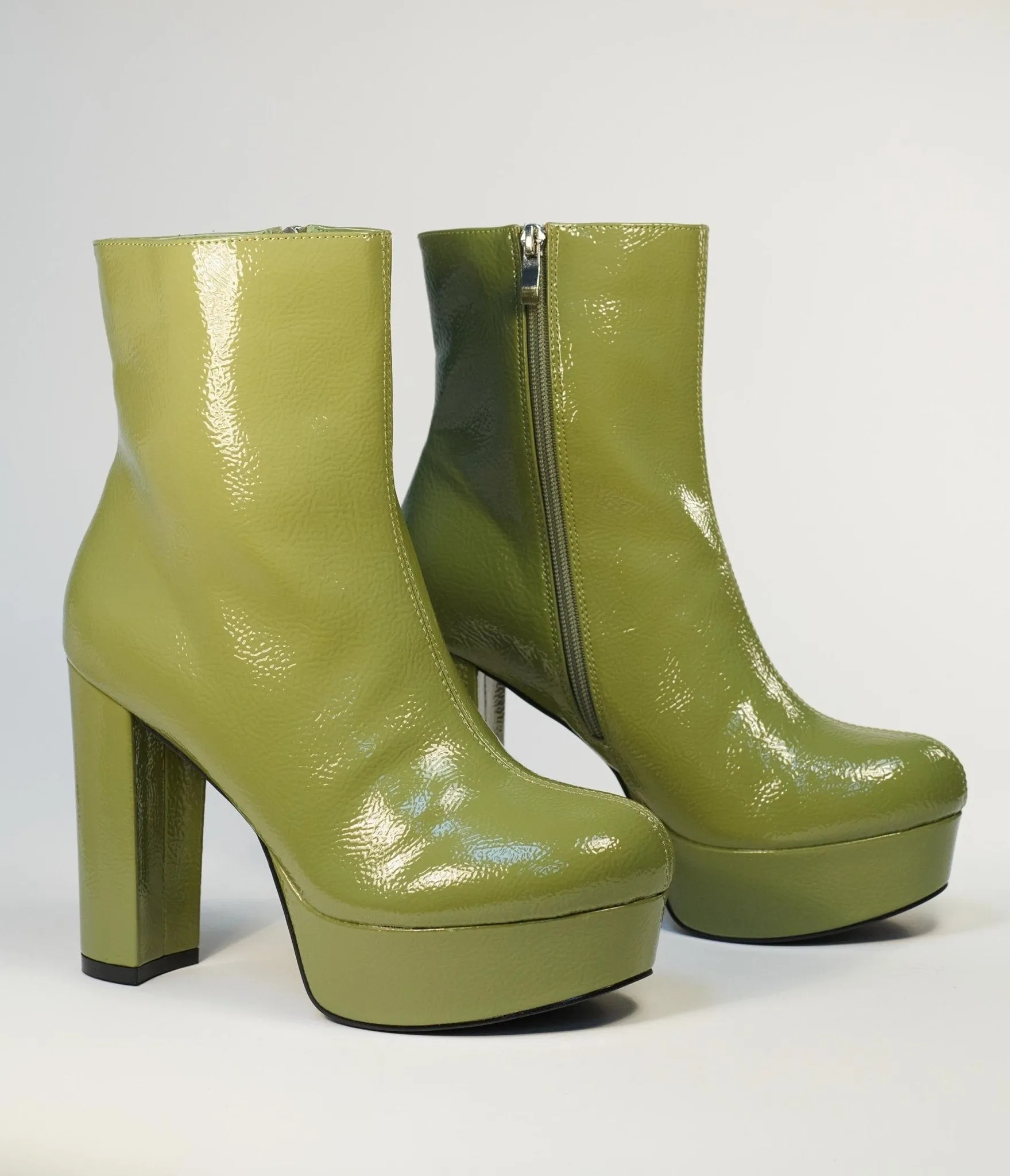 Unique Vintage Avocado Green Platform Heel Ankle Boots